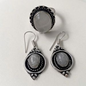 Pretty ,new,set moonstone ring and earrings
